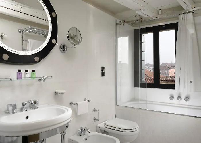 L'orologio - Wtb 4* ונציה