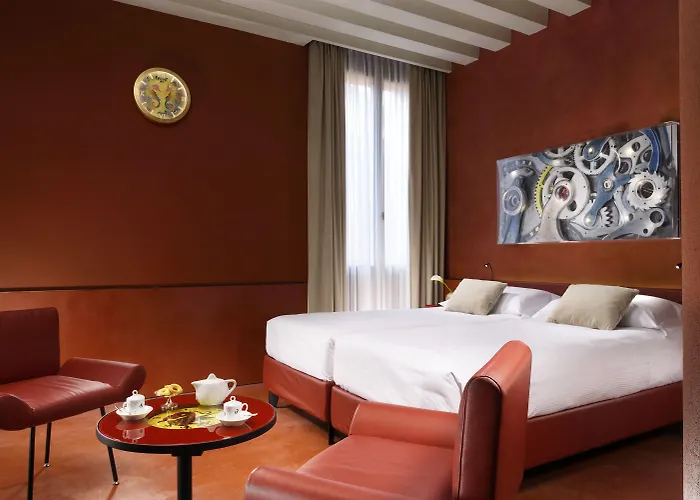 L'orologio - Wtb 4* ונציה