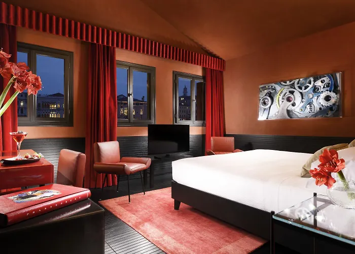 L'orologio - Wtb 4* ונציה