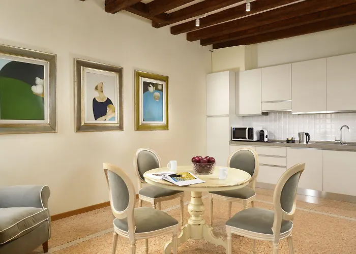 L'orologio - Wtb 4* ונציה