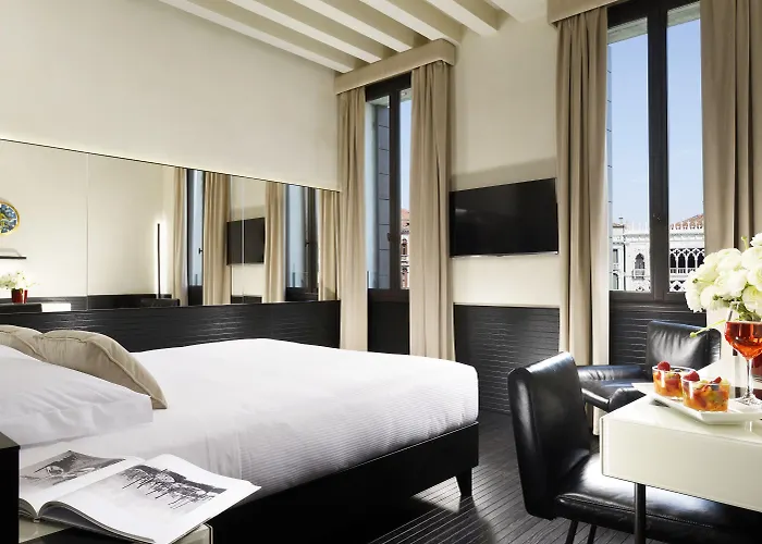 L'orologio - Wtb ונציה